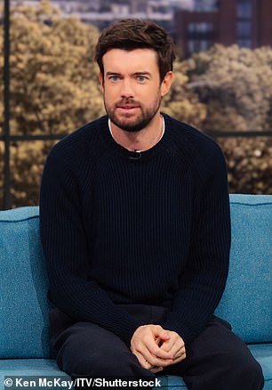 Jack Whitehall vedie úpadok fanúšikov Arsenalu, pretože šokujúci odchod z Jack Whitehall patrí medzi fanúšikov Arsenalu, ktorí sa po sobotňajšom odchode z FA Cupu obávajú najhoršieho