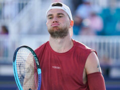 Jackovi Draperovi sa počas zápasu Barcelona Open „podrazilo koleno“, keďže problémy so zraneniami pokračujú Jackovi Draperovi sa počas zápasu Barcelona Open „podrazilo koleno“, keďže problémy so zraneniami pokračujú