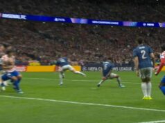 Jamie Carragher kritizuje penaltovú kontroverziu Arsenalu – „škvrna na súťaži“ Atlético Madrid dostalo proti Arsenalu trest v druhom polčase