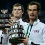 Žiarivý Jamie Murray s mladším bratom Andym a ich daviscupovým striebrom v roku 2015