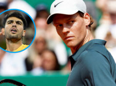 Jannik Sinner dostáva rady od Brada Gilberta pred zápasom Carlosa Alcaraza Jannik Sinner dostáva rady od Brada Gilberta pred zápasom Carlosa Alcaraza