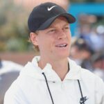 Jannik Sinner povedal, aby ignoroval „šialenstvo“ okolo bitky svetovej jedničky