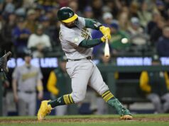Jeff McNeil, Shea Langeliers homer ako A’s sundal Mariners MLB: Atletika v Seattle Mariners