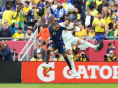 Joan Laporta vyzýva FIFA po zranení Raphinhu Joan Laporta vyzýva FIFA po zranení Raphinhu