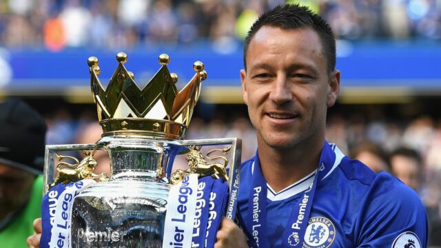John Terry 'kúpi klub EFL' v mega-peňažnej zmluve po tom, čo bývalý spoluhráč z Chelsea odstúpil
