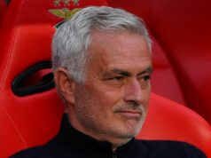 Jose Mourinho podporil ohromujúci návrat z Man Utd – „Ten klub môže nosiť“ Jose Mourinho sa pozerá