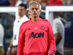 Jose Mourinho sa uchádza o súpera Erika ten Haga o bývalého útočníka Manchestru United Jose Mourinho sa uchádza o súpera Erika ten Haga o bývalého útočníka Manchestru United