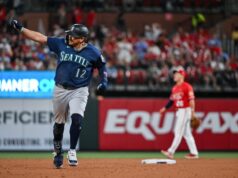 Josh Naylor, Mariners sa opäť snažia pretekať okolo Cardinals MLB: Seattle Mariners v St. Louis Cardinals