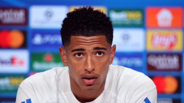 MNÍCHOV, NEMECKO - 14. apríla: Jude Bellingham z Realu Madrid sa prihováral médiám na tlačovej konferencii pred štvrťfinálovým zápasom druhého zápasu Ligy majstrov UEFA 2025/26 medzi FC Bayern Mníchov a Real Madrid vo Football Arena Mníchov 14. apríla 2026 v nemeckom Mníchove. (Foto: Alex Grimm/Getty Images)