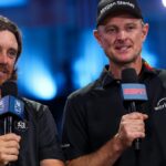 Tommy Fleetwood a Justin Rose hovoria počas spoločného rozhovoru