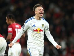 Kapitán víťaza Premier League je presvedčený, že Man United by sa mal v lete pokúsiť získať „lídra“ Ethana Ampadu – po tom, čo kapitán Leeds United zaujal víťazstvom na Old Trafford. Tim Sherwood hovorí, že keby bol manažérom Man United, podpísal by Ethana Ampadu z Leedsu