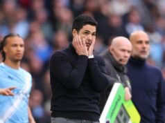 Každé slovo povedal Mikel Arteta o titule Arsenalu, bol „veľmi naštvaný“ a mal šťastie v Man City Mikel Arteta, manažér Arsenalu, čelil novinárom po prehre s Manchestrom City