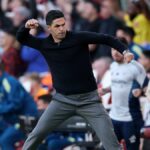 Mikel Arteta, manažér Arsenalu, čelí novinárom po víťazstve nad Newcastlom United v Premier League