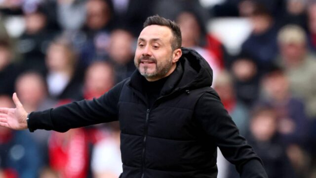 Keane, Neville robia obrovskú predpoveď pred zápasom Wolves, ktorý musí vyhrať
