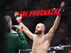 Kedy začína Jiří Procházka vs. Carlos Ulberg na UFC 327? Download app from appStore