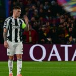 BARCELONA, ŠPANIELSKO – 18. marca: Kieran Trippier z Newcastlu United (2) počas zápasu osemfinále 2. kola Ligy majstrov UEFA 2025/26 medzi FC Barcelona a Newcastle United FC na Camp Nou 18. marca 2026 v Barcelone v Španielsku. (Foto: Serena Taylor/Newcastle United cez Getty Images)