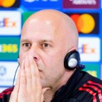 Arne Slot na tlačovej konferencii pred súbojom Liverpoolu s PSG (PA)