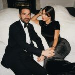 Cesc Fabregas, na snímke s manželkou Daniellou, otriasa zabehnutými poriadkami v Taliansku