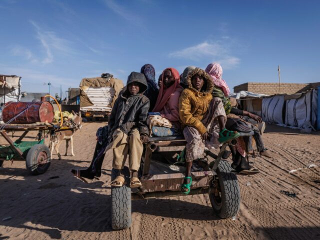 Krajiny prisľúbili 1,5 miliardy dolárov pre sudánsku krízu, keďže vojna vstupuje do štvrtého roku | Správy o vojne v Sudáne
