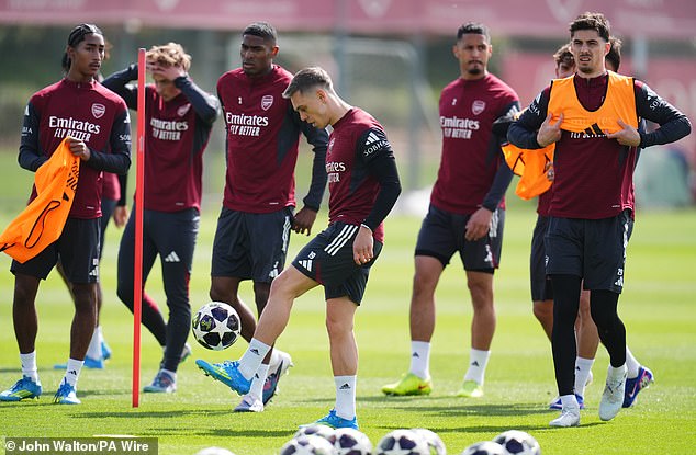 Krízou zasiahnutý Arsenal vidí PÄŤ hviezd prvej voľby, ktoré zmeškajú Plány Arsenalu na obrovský týždeň prekazila utorková absencia piatich kľúčových hráčov