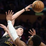 Lakers' Austin Odpočíva po zvyšok pravidelnej sezóny so šikmým prepätím