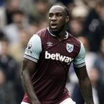Bývalá hviezda Premier League Michail Antonio čelí zákazu šoférovania po tom, čo jeho Lamborghini za 200 000 libier spozorovali prekročenie rýchlosti.