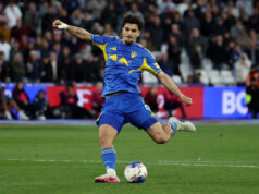 Leeds United robí všetko, aby si udržal tohto hráča s 20 miliónmi eur: Je príliš dôležitý bez ohľadu na divíziu? Download app from appStore