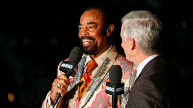 Legenda Knicks Walt Frazier pri diskusii o býkoch zahodil odkaz na divoký Irán
