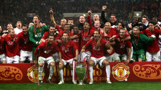 Legenda Man Utd menovaná za nového manažéra anglických súperov na Manchester United oslavuje víťazstvo v Lige majstrov v roku 2008