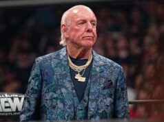Legenda WWE Ric Flair odhaľuje, že mu zakázali účasť na WrestleMania za vyhrážanie sa, že zbije nováčika zápasníka Legenda WWE Ric Flair prezradil, že mu minulý víkend zakázali zúčastniť sa WrestleMania