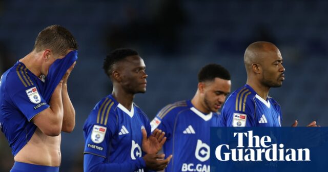 Leicester a 10-ročná jazda s bielymi kolenami, ktorá ich priviedla do League One | futbal
