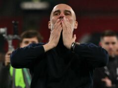 Liam Rosenior čelí doteraz najväčšej výzve Chelsea uprostred možného vyhlásenia Pepa Guardiolu Pep Guardiola