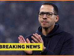 Liam Rosenior z Chelsea vynecháva Enza Fernandeza Liam Rosenior z Chelsea vynecháva Enza Fernandeza
