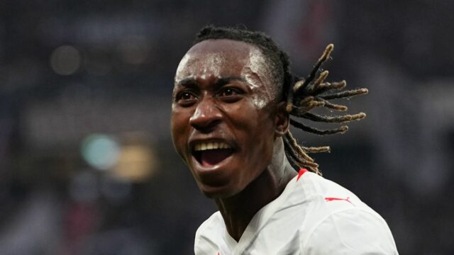 Yan Diomande počas zápasu RB Leipzig