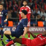 Ibrahima Konate vyzýva Warrena Zaire-Emeryho