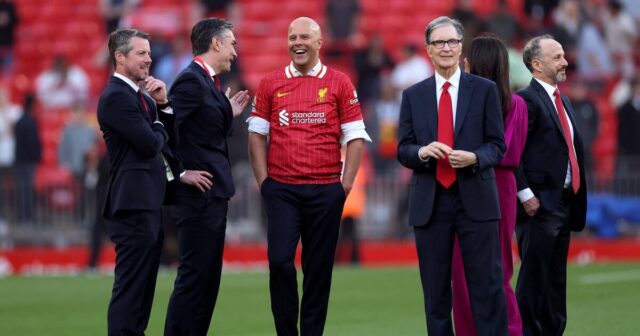 Liverpool sa rozhodol vyhodiť Arneho Slotu, keď sa objavil nový postoj FSG | Futbal | Šport
