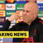 Liverpool vedie Chelsea a Man United v pretekoch Marcosa Senesiho