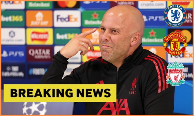 Liverpool vedie Chelsea a Man United v pretekoch Marcosa Senesiho
