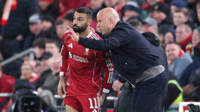 Liverpool 'vyhlásil prestupové tykadlá' ako zlú správu pre Man Utd, Liverpool 'vyhlásil prestupové tykadlá' ako zlú správu pre Man Utd, keďže rozhodli dva podpisy