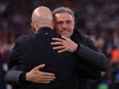 Luis Enrique o zápasoch PSG proti Liverpoolu: „Ak by to bol basketbal, požiadal by som o oddychový čas.“ Luis Enrique o zápasoch PSG proti Liverpoolu: "Ak by to bol basketbal, požiadal by som o oddychový čas."