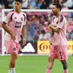 Luis Suarez po krásnej prihrávke Lionela Messiho napálil fanúšikov za nevyužitú šancu