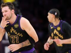 Luka Doncic dosiahol míľnikové body v Lakers‘ rout of Cavaliers Luka Doncic dosiahol míľnikové body v Lakers' rout of Cavaliers