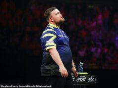 Luke Littler JEERED holandskými fanúšikmi, keď prehral zápas Premier League v Rotterdame – dva týždne po tom, čo zosmiešnil súpera gestom „plačúcej“ Luke Littler bol vypískaný počas 11. noci Premier League v Rotterdame v Holandsku