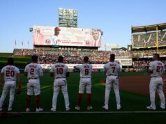 MLB: Mourning Angels vylúčili, ukončili Padresovu víťaznú sériu MLB: San Diego Padres v Los Angeles Angels