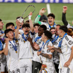 🥐 Madrid, rozpoltený medzi naliehavosťou a budúcnosťou, párty v Donostii... 5️⃣ rozprávok