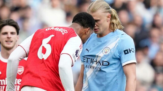 Man City prevezme kontrolu nad bojom o titul, keďže kolaps Arsenalu pokračuje
