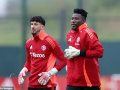 Man United Confidential: Čo United urobia s Andre Onanom toto leto po prosbe o zotrvanie, keďže je odhalená úplná brankárska príprava – a ako by Libéria mohla vyprodukovať ďalšiu hviezdu akadémie United Altay Bayindir (vľavo) a Andre Onana sa chystajú toto leto opustiť Manchester United
