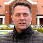 Man Utd: Owen hovorí Carrickovi, aby schválil šokový návrat vo výške 72 miliónov £ na flope