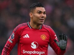 Man Utd odovzdal príležitosť na výmenu za ideálnu náhradu za Casemira Joshua Zirkzee