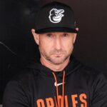 Manažér Orioles Craig Albernaz zasiahol riadkový pohon